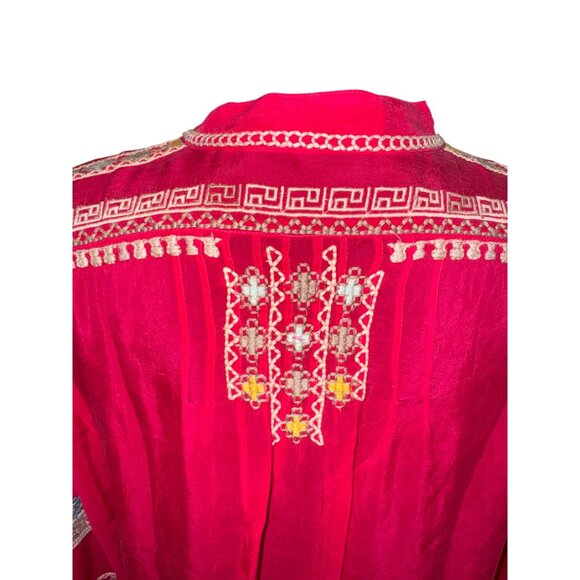 Johnny Was Bethanie Boho Tunic Strawberry Embroidered Tunic Top M Red Floral - Picture 4 of 9